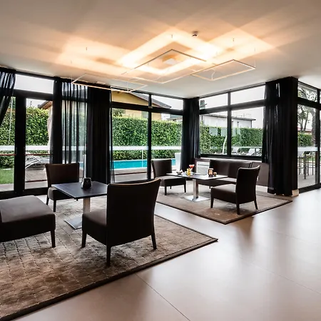 فندق Palazzo Del Garda &