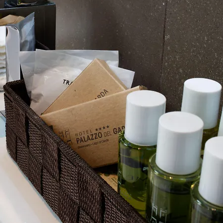 Palazzo Del Garda & 4* ديسينسانو ديل غاردا