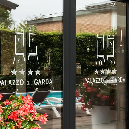 Palazzo Del Garda & فندق