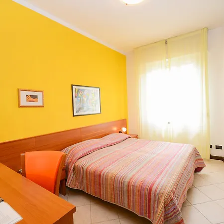 Hotel Palazzo Del Garda &