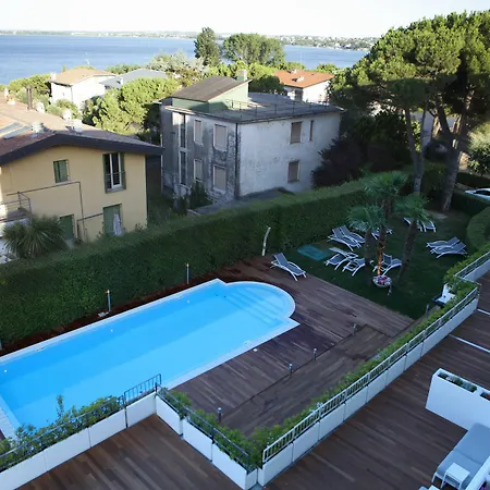 Palazzo Del Garda & 4*