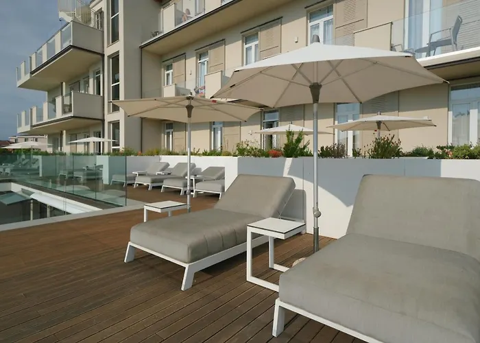 Palazzo Del Garda & 4* ديسينسانو ديل غاردا