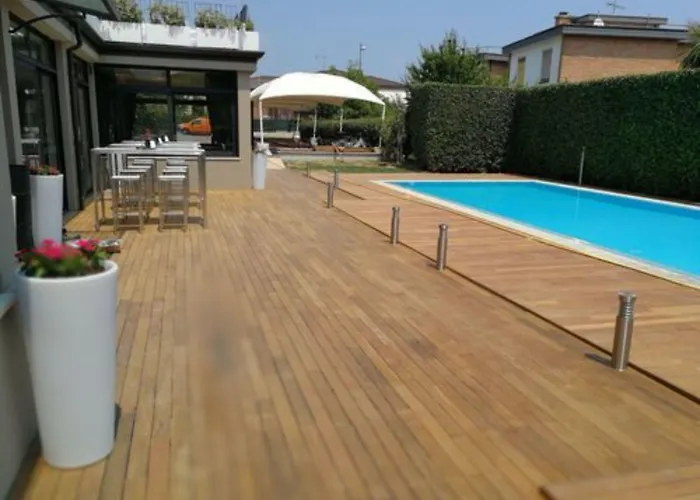 Palazzo Del Garda & فندق