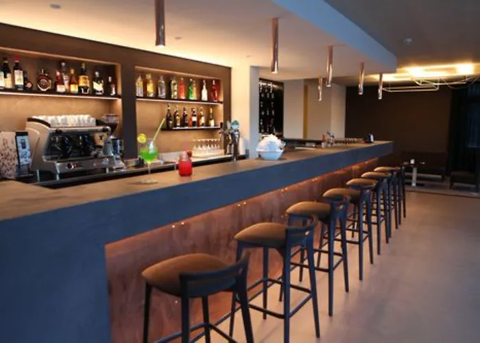 فندق Palazzo Del Garda & 4*