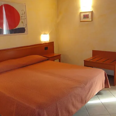 Palazzo Del Garda & Hotel 4*